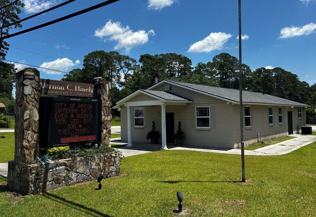 5b98cd_6aa045da75c74e74b67c3c48c5800249mv2-scaled-aspect-ratio-466-321